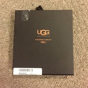 UGG sheepskin care kit