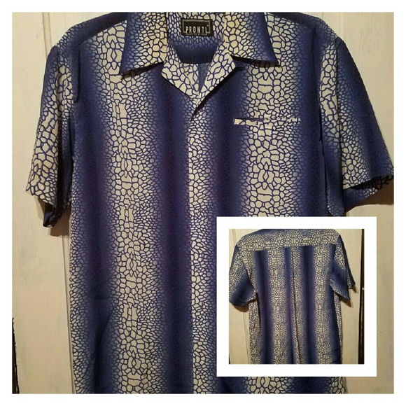 M6) Pronti Men’s Blue & White Crepe Short Sleeve Button Shirt – Size Large
