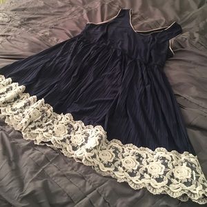 Navy Dress with Lace - Modcloth / Yellow Star