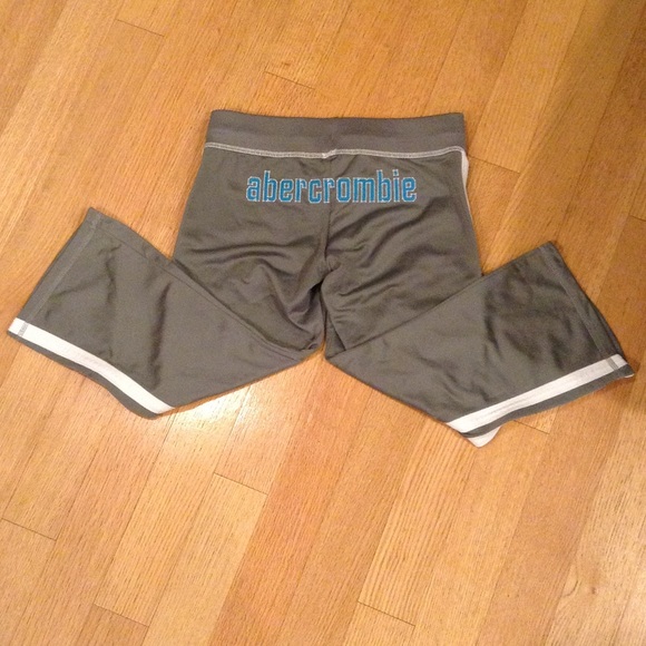 Abercrombie Kids capris - Picture 2 of 4