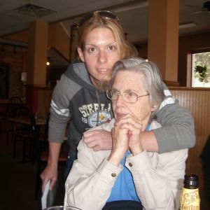 Meet your Posher, Carrie