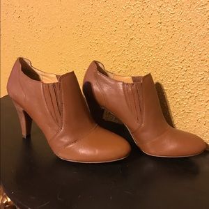 Audrey Brooke booties