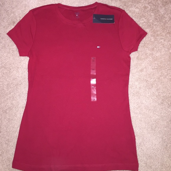 Tommy Hilfiger Tops - NWT Tommy Hilfiger scoop neck T-shirt dk red
