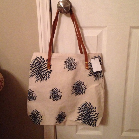 Handbags - Navy and Cream Tote Bag