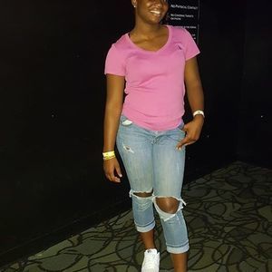 Meet your Posher, Taneea