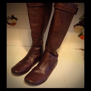 Born Long Brown Boots Buckle Side Size 8 1/2 / 40