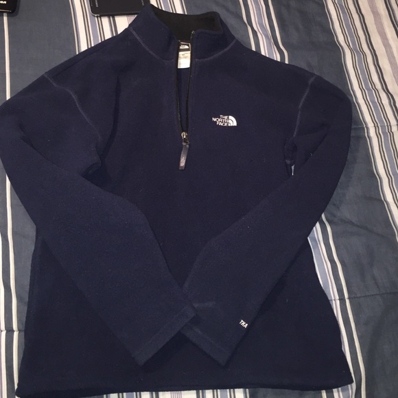 The North Face fleece pullover sweater small men's