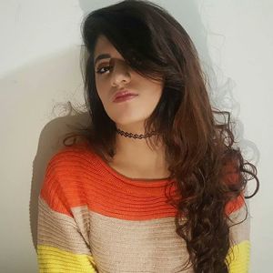 Meet your Posher, Maria