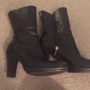 Mid Calf black boot