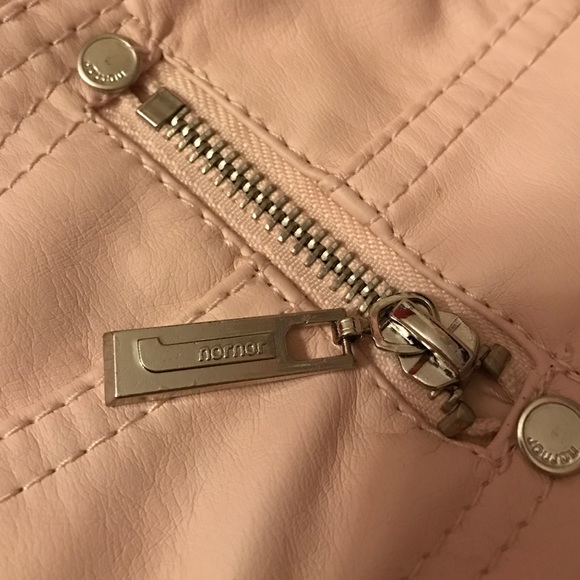 Girls Jacket with detachable hood - Picture 2 of 4