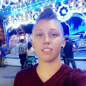 Meet your Posher, Lana