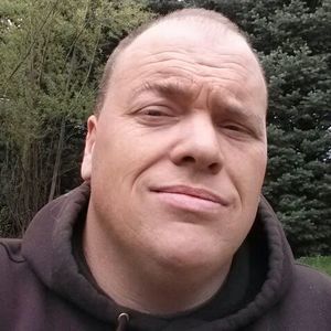 Meet your Posher, Thomas