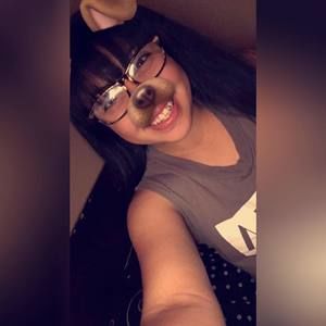 Meet your Posher, Abigail