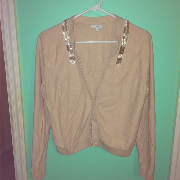 Gap cardigan with beaded neck line