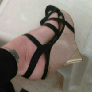 Black/Gold Platform Wedge sandals
