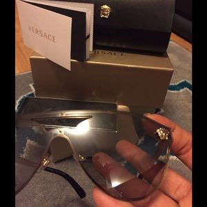 Beautiful Versace sunglasses
