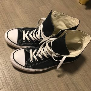 Black high top converse