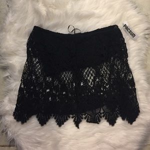 Pacsun crochet black top