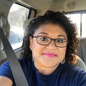 Meet your Posher, Paula