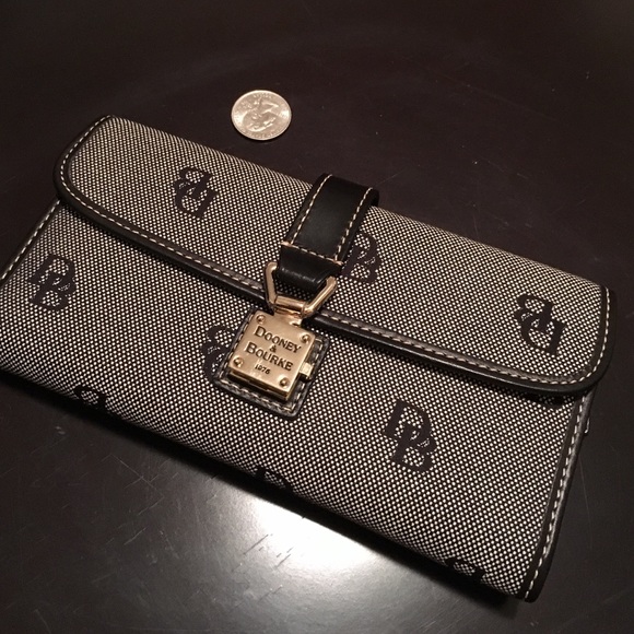 Downey & Bourne wallet NEW!!!!