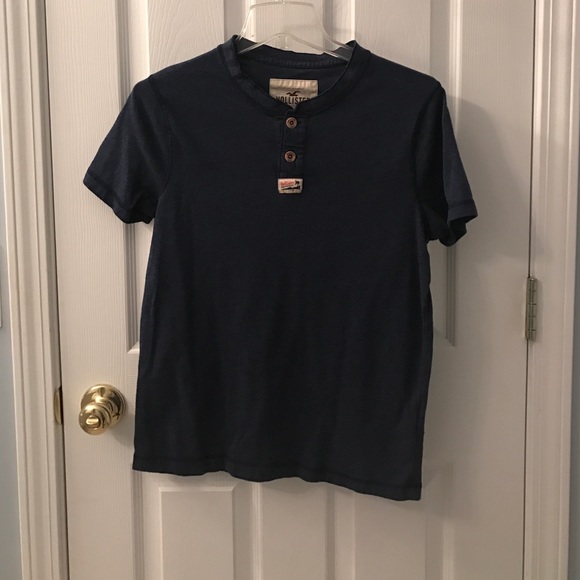 Men's Hollister Short Sleeve Shirt - Picture 1 of 2