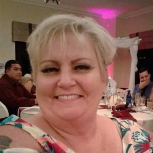 Meet your Posher, Glory