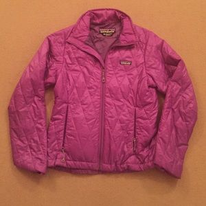 Light weight ski jacket in excellent condition