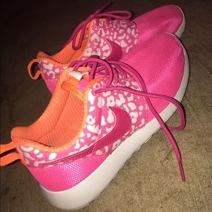 Pink Cheetah Nike Roshe