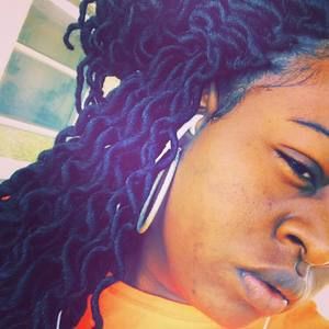 Meet your Posher, Renay