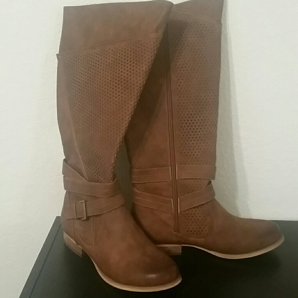 NWOT tall brown riding boots - Picture 1 of 3