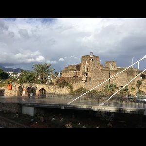 Meet your Posher, Shirin