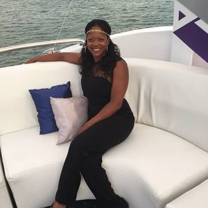 Meet your Posher, Nicole