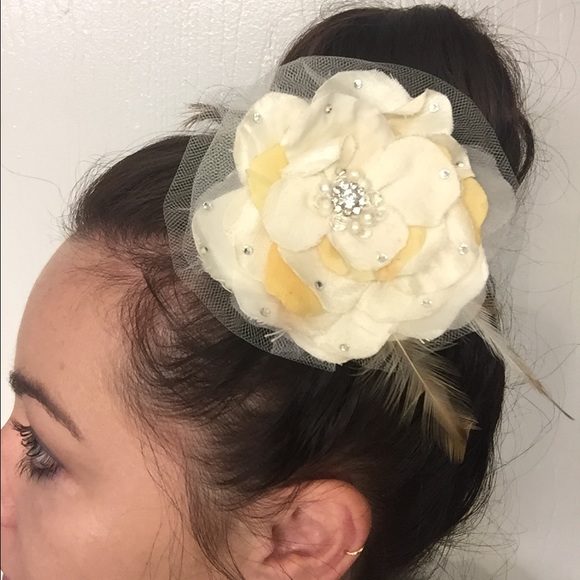 Eco-friendly Handmade Wedding Headpiece - Picture 1 of 4