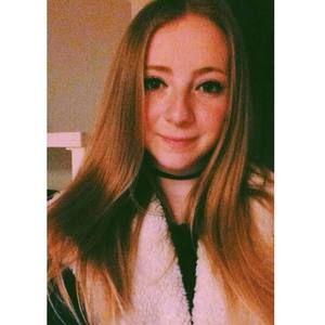 Meet your Posher, Courtney