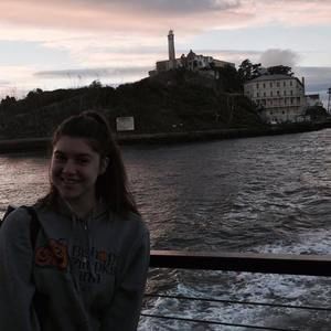 Meet your Posher, Alina