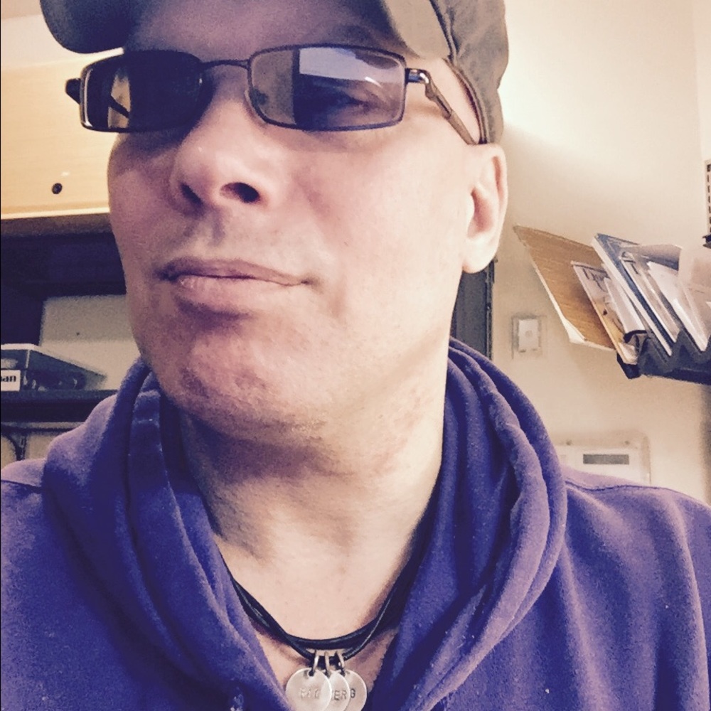 Meet your Posher, Ray