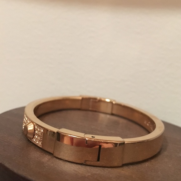 Michael Kors rose gold bracelet - Picture 3 of 4