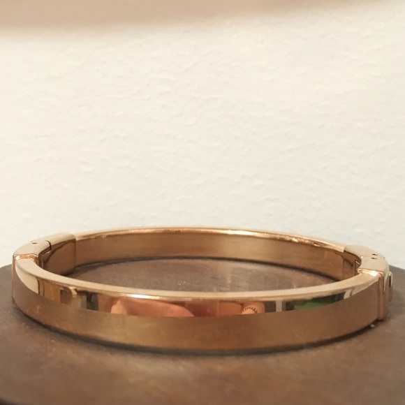 Michael Kors rose gold bracelet - Picture 4 of 4