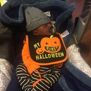 Meet your Posher, Manda