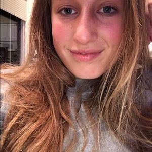 Meet your Posher, Erica