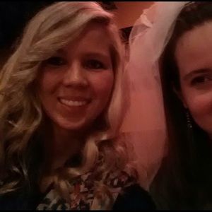 Meet your Posher, Hannah