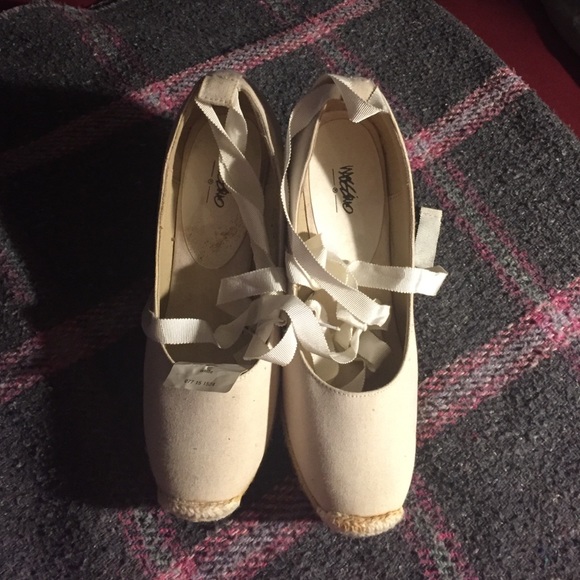 Espadrilles