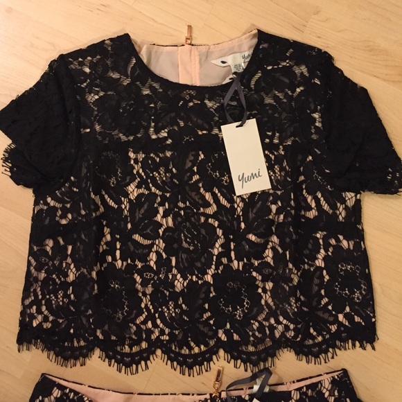 Lace crop top