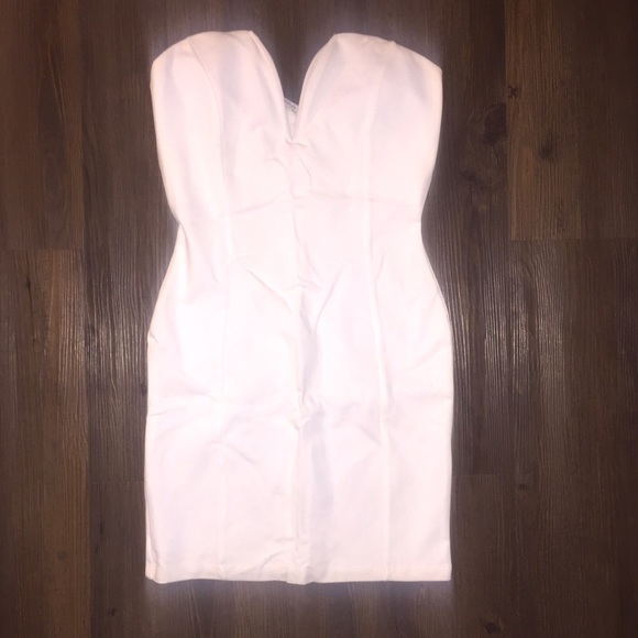 White. Strapless. Dress.