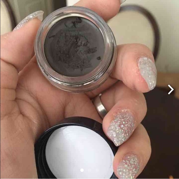Anastasia Beverly Hills dipbrow pomade