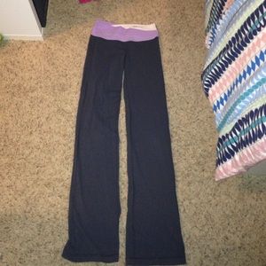 Athleta yoga pants