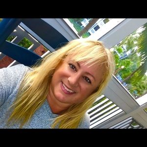 Meet your Posher, Cathy