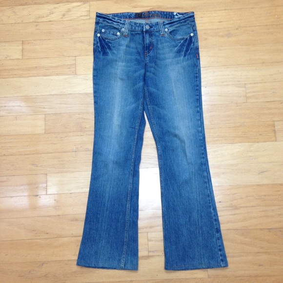 Guess Jeans size 28