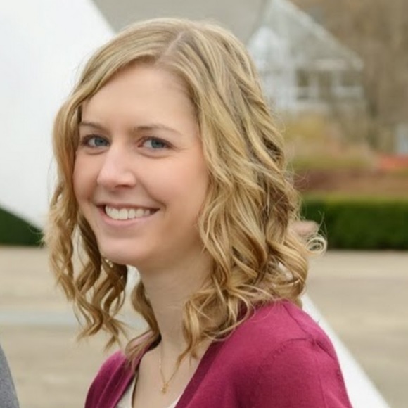 Meet your Posher, Elizabeth - Picture 1 of 1