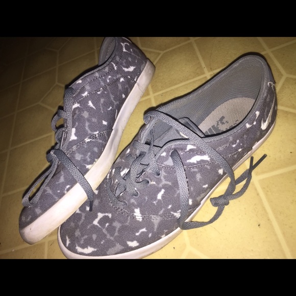 nike sneakers
